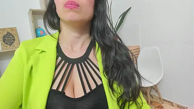 katherine_blair's cam snapshot