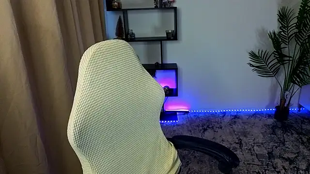 Raven_Ink's cam snapshot