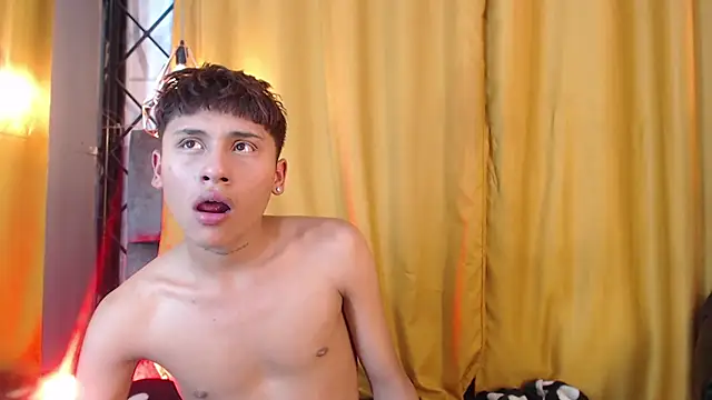 Maik_Russo live sex cam