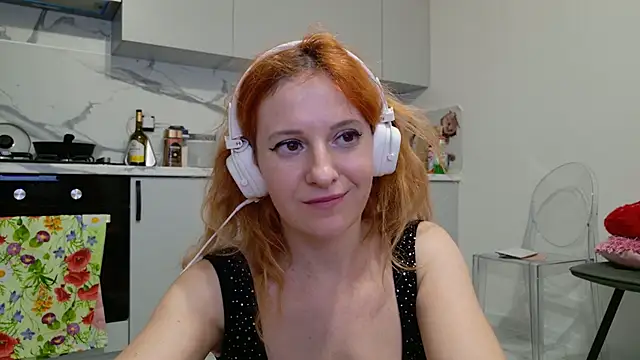 SimaGoldy's cam snapshot