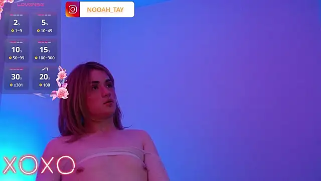 NOOAH_TAY live sex cam