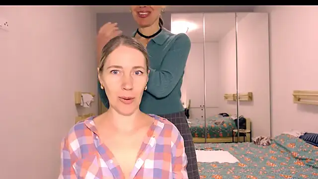 Pepper_mur's cam snapshot