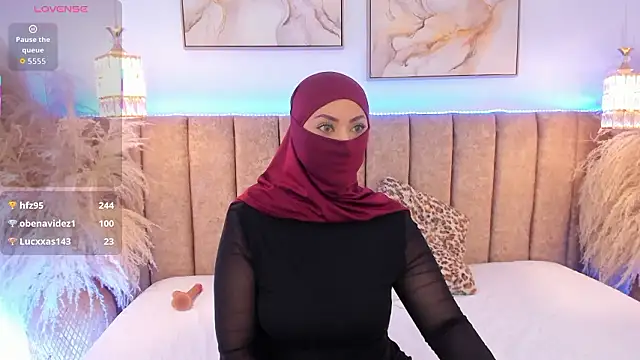 azza__'s cam snapshot