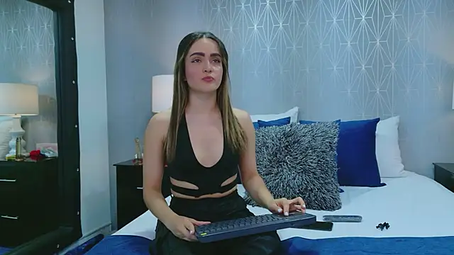 ZoeWilliis's cam snapshot