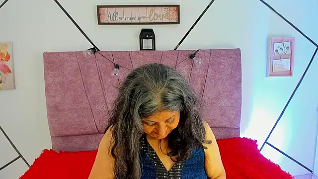 Victoriaa_Anderson's cam snapshot