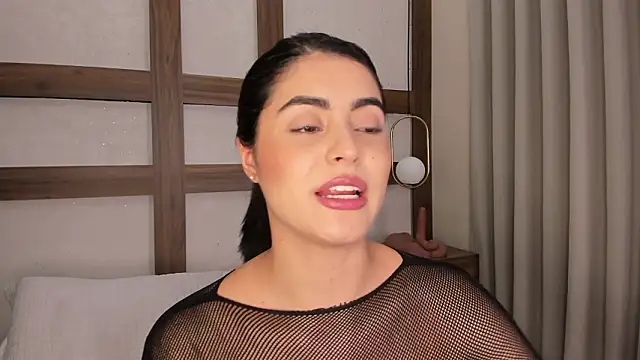 SarhaVega's cam snapshot