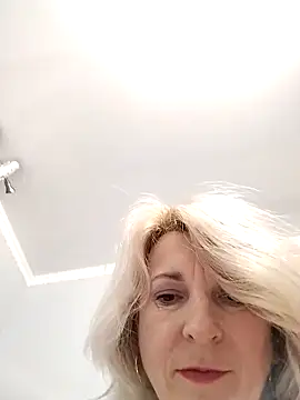 AhlyssaLove1155's cam snapshot