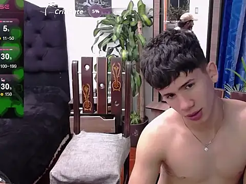 Leilepom live sex cam