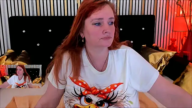 SinFulTitsDD's cam snapshot