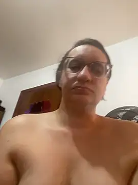 gloria7v05's cam snapshot