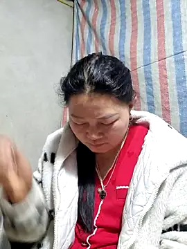 yoowwmr's cam snapshot