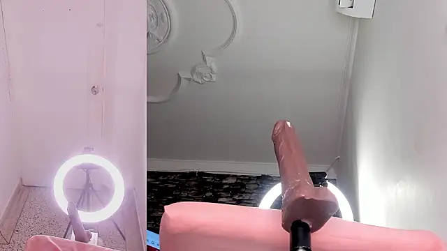 zoe_backer's cam snapshot