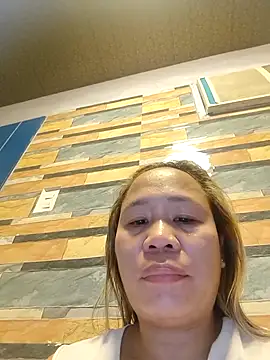 squirtshantal's cam snapshot