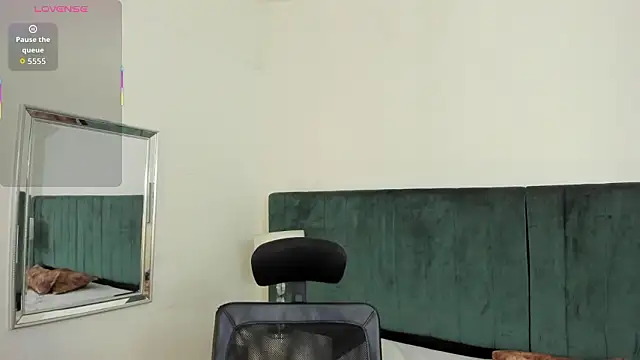 PandoraB_'s cam snapshot