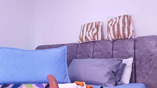 sweegirl69's cam snapshot