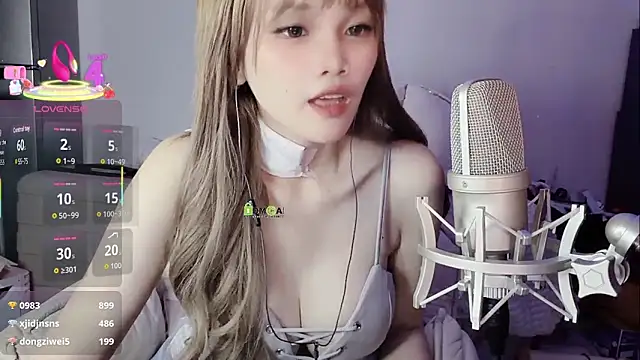 twlilybae live sex cam