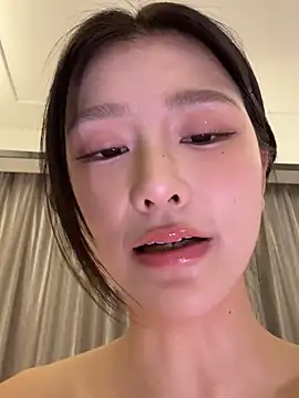 Kiki--2025 live sex cam