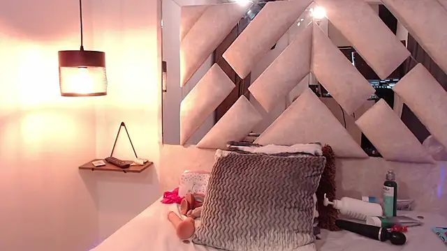 sofy_bonnet's cam snapshot