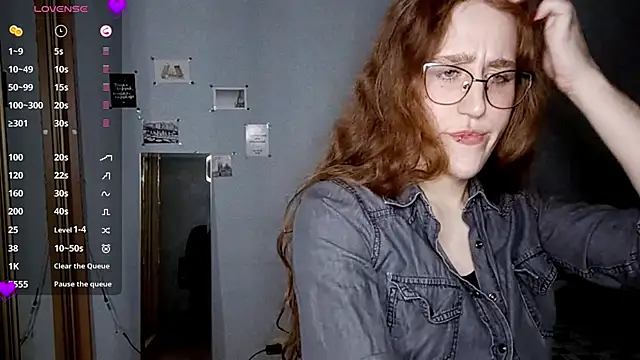 GloriaFoxy's cam snapshot