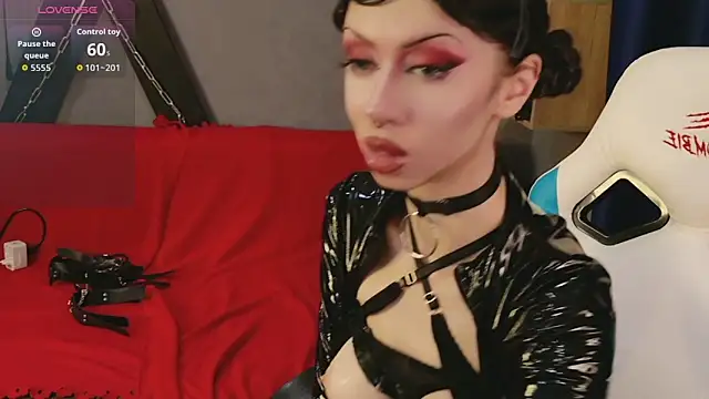 devvilss_toy's cam snapshot