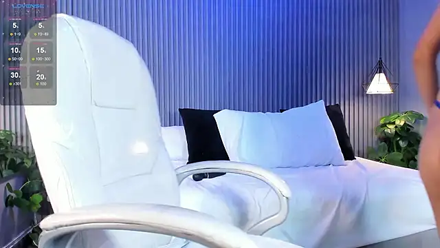 AnahinClar's cam snapshot