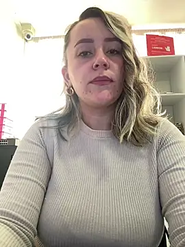 CurvyLust_x's cam snapshot