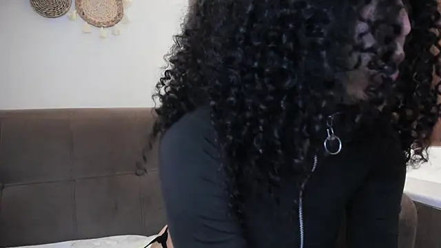 Annie_roselle's cam snapshot