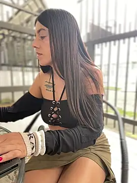 ElectraPink_'s cam snapshot