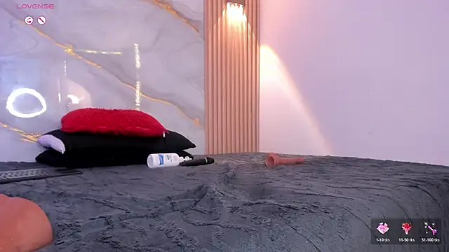 Debora_blaze's cam snapshot