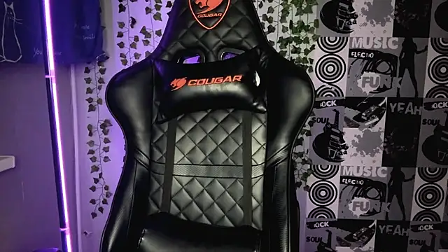 helgicuteness's cam snapshot