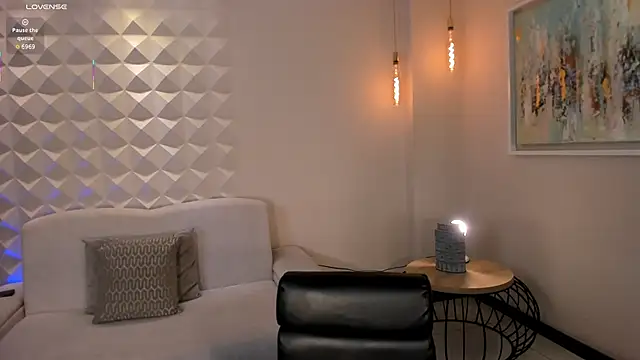 MilaVelvet_'s cam snapshot