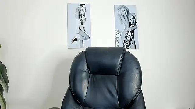 Victoria_Rosee's cam snapshot