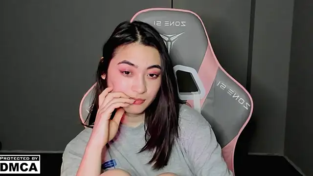 MeilideQian1 live sex cam