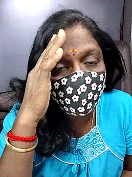 umashreetamil's cam snapshot