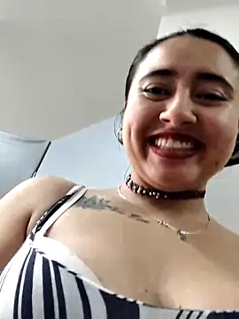 _Sarah-Office1's cam snapshot