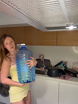 madlynn's cam snapshot