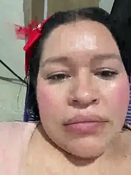 Lovelipsbig's cam snapshot