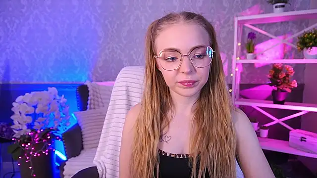 EmilySunshineS's cam snapshot