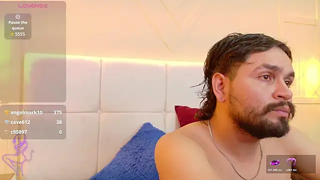 RashelANDCerverus's cam snapshot