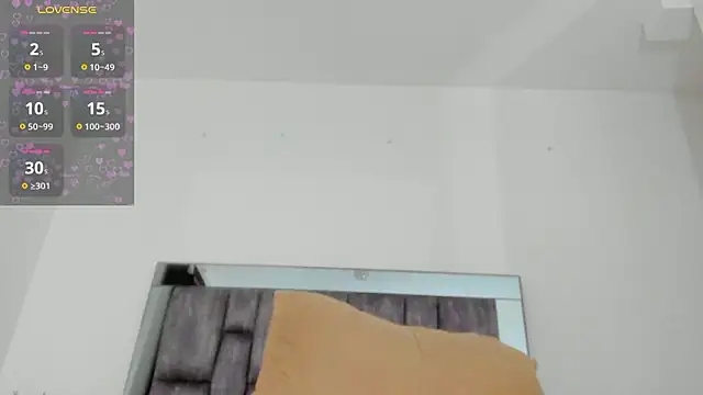 alyssia_ocean's cam snapshot