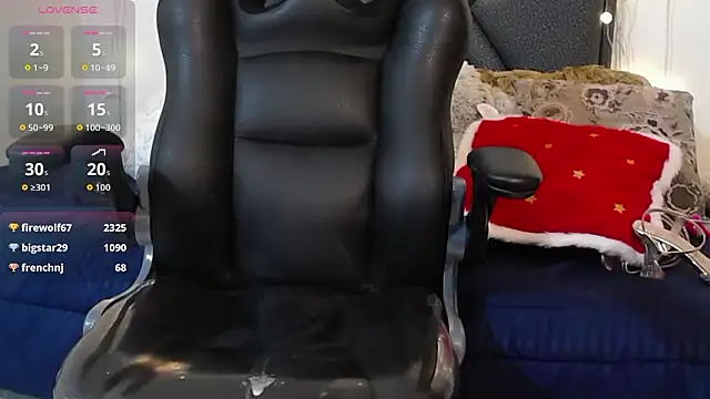 IndraKaur_'s cam snapshot