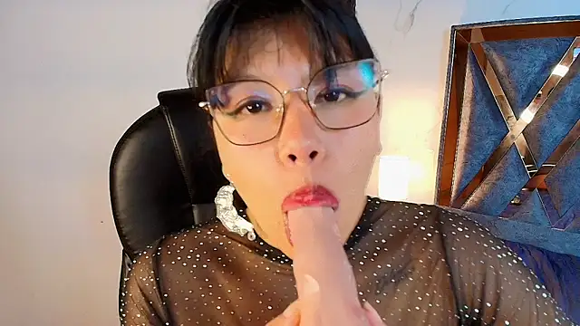 EsmeraldaChantre's cam snapshot