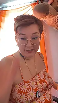 HunnyyLove's cam snapshot