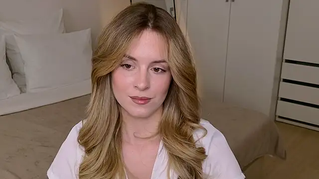 RozzitaBedberry's cam snapshot