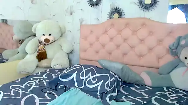 zara_cute's cam snapshot