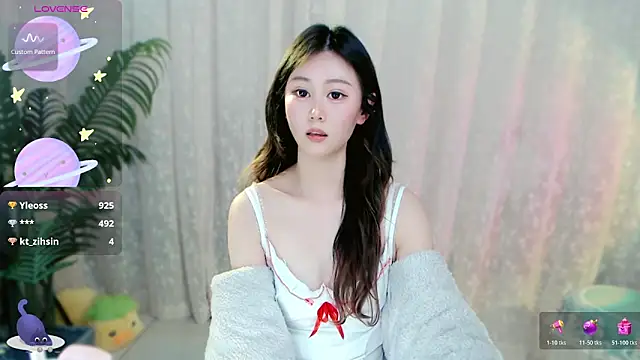 Aimee-520 live sex cam