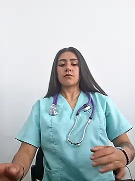 CAROLINE__07's cam snapshot