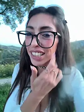 Amani_thewolf live sex cam