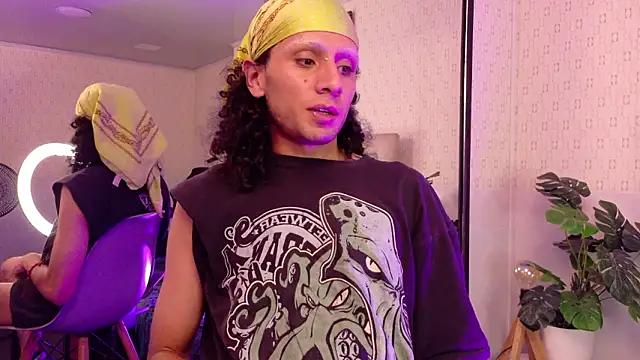 4L3JX's cam snapshot