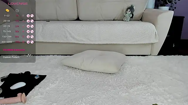 EilinWood's cam snapshot